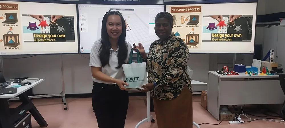 WhatsApp Image 2025-12-01 at 12.44.44-min