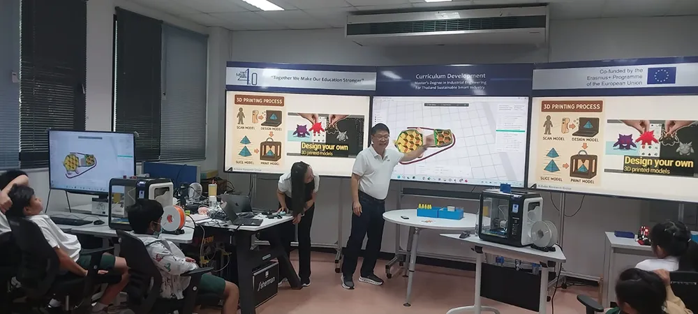 WhatsApp Image 2025-12-01 at 12.44.50 (1)-min