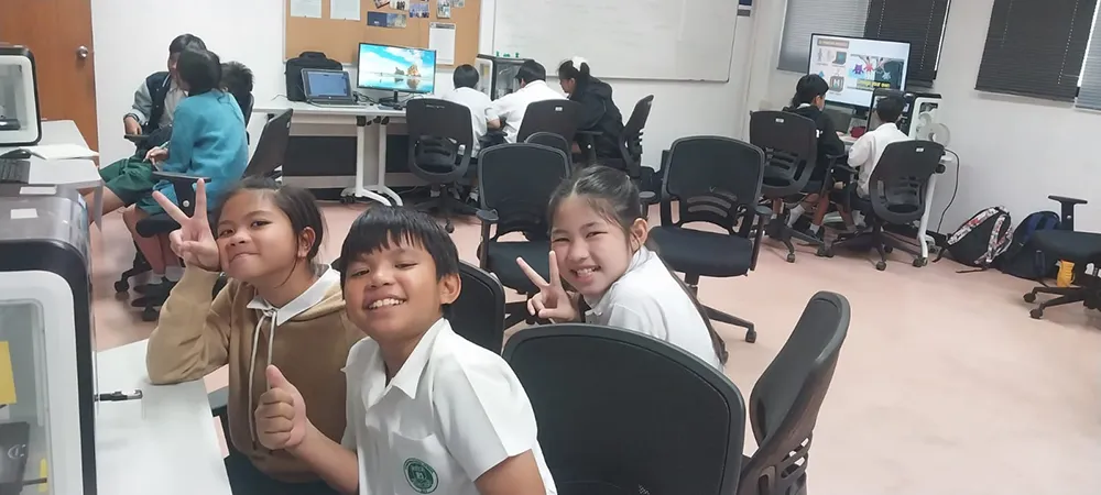 WhatsApp Image 2025-12-01 at 12.44.52 (1)-min