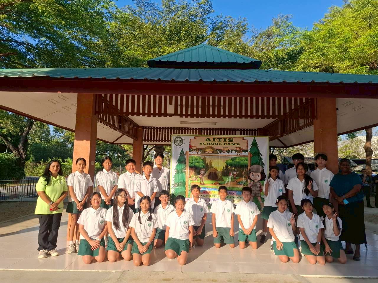 LINE_ALBUM_camp_251210_1