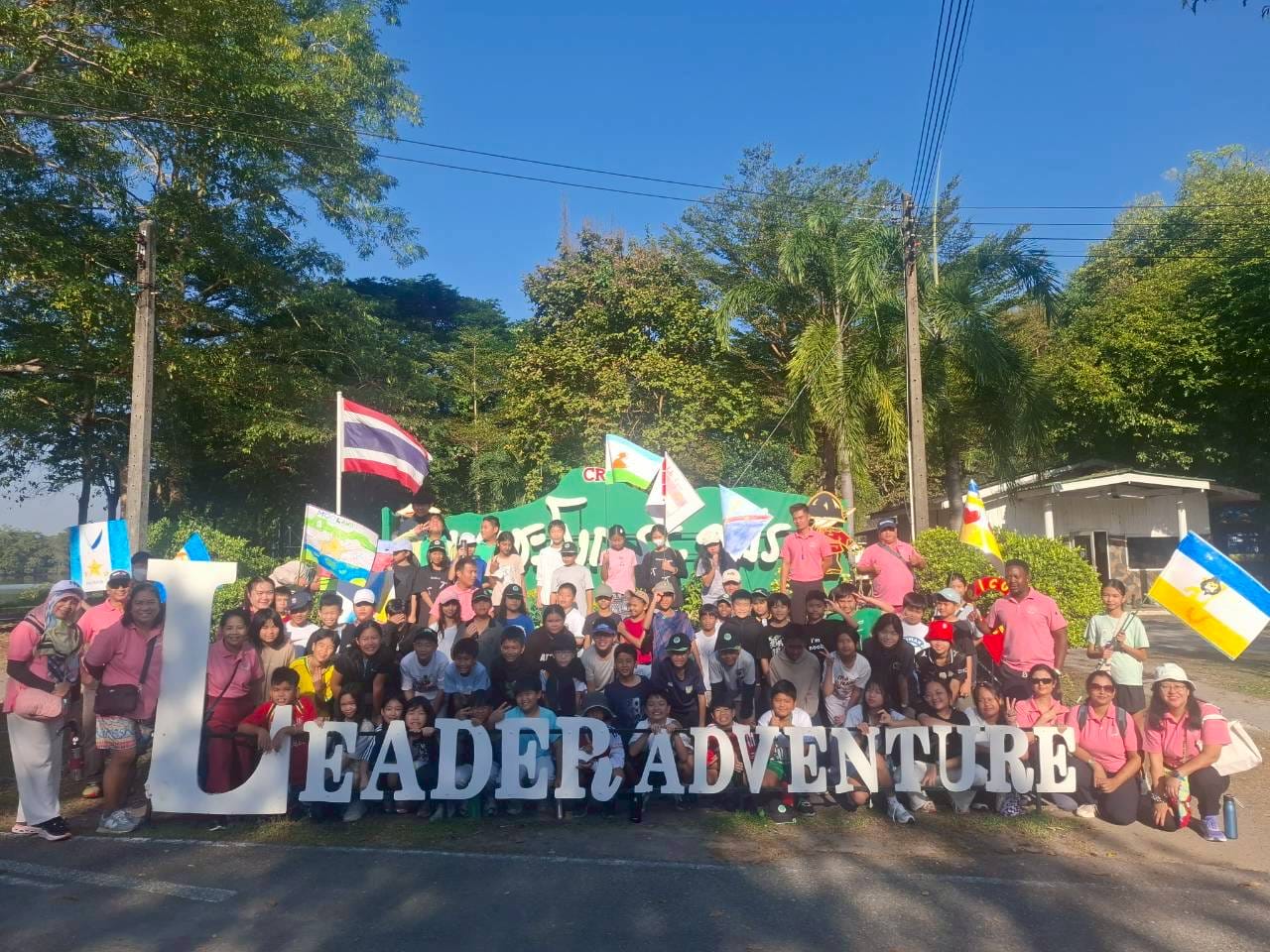 LINE_ALBUM_camp_251210_102