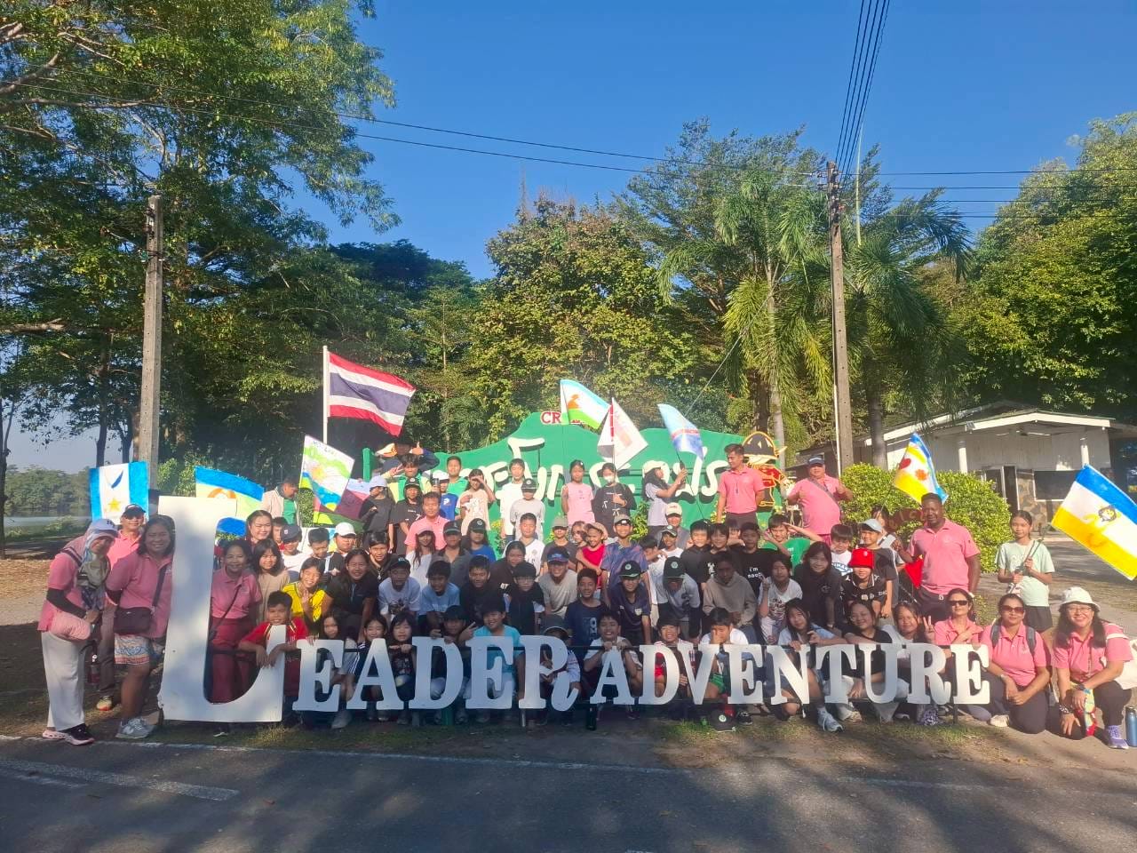 LINE_ALBUM_camp_251210_103