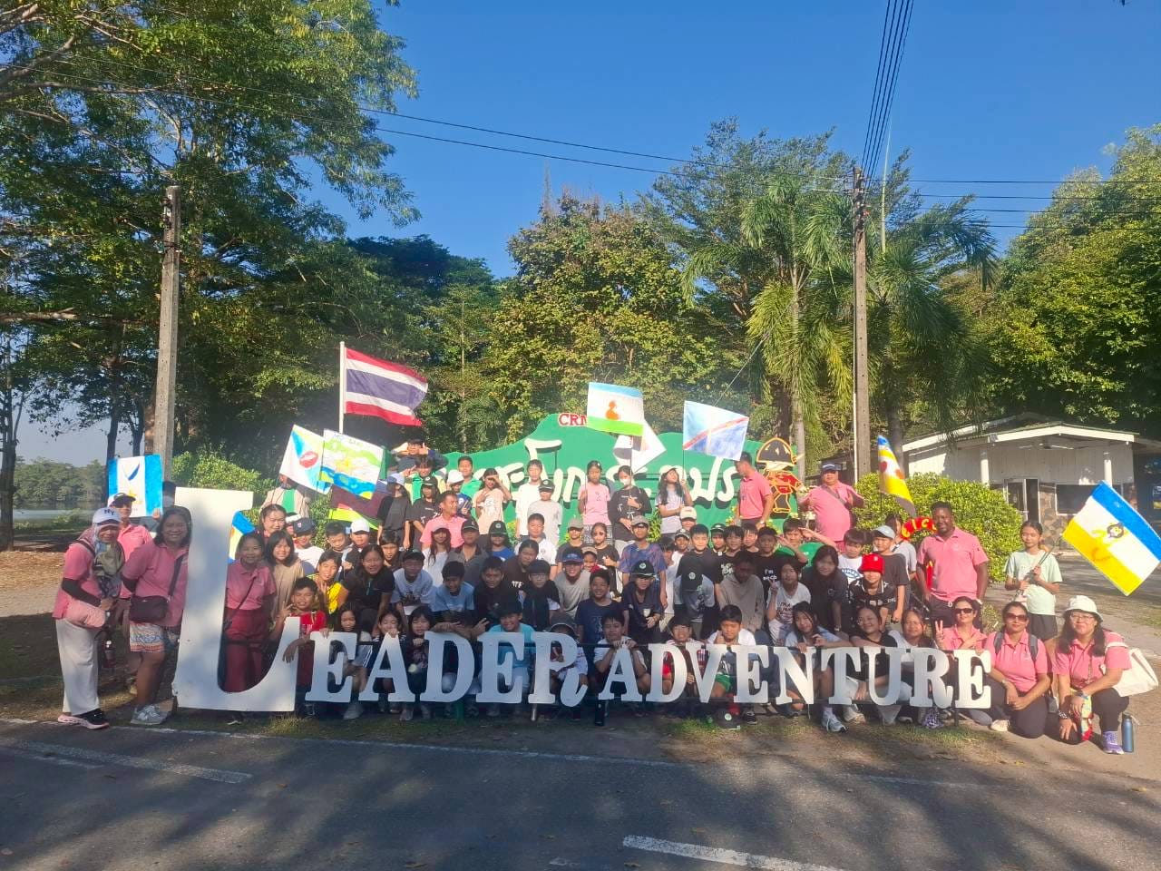 LINE_ALBUM_camp_251210_105