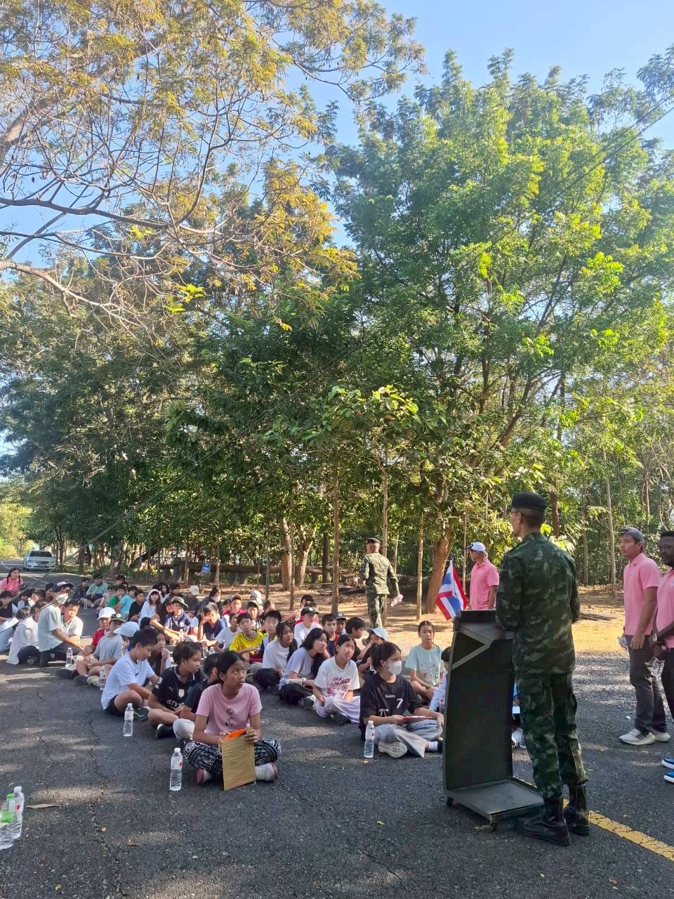 LINE_ALBUM_camp_251210_124