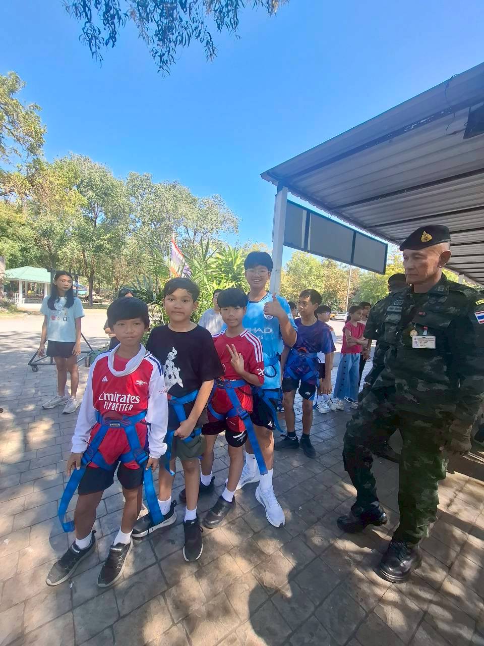 LINE_ALBUM_camp_251210_163