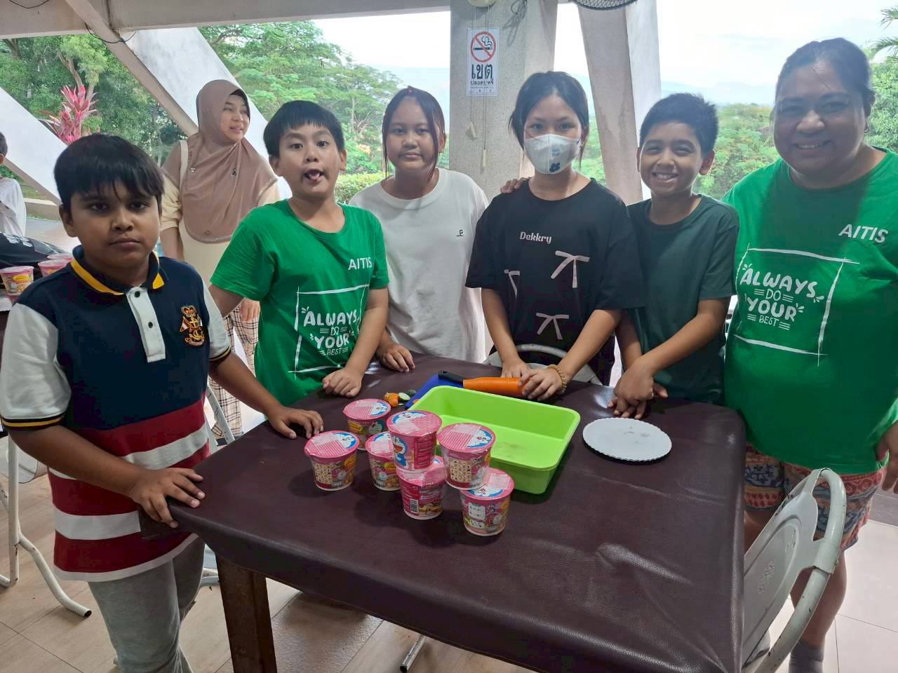 LINE_ALBUM_camp_251210_184