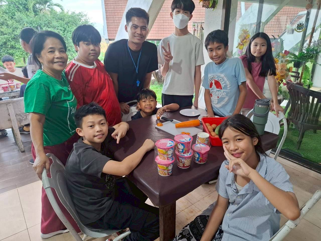 LINE_ALBUM_camp_251210_185