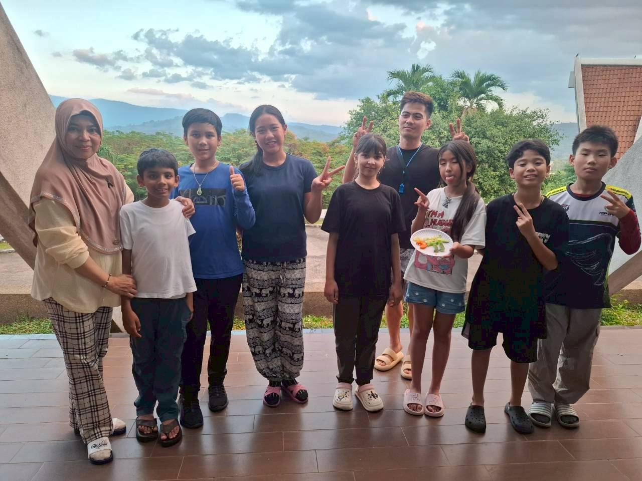 LINE_ALBUM_camp_251210_200