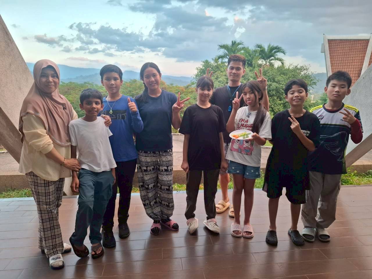 LINE_ALBUM_camp_251210_201