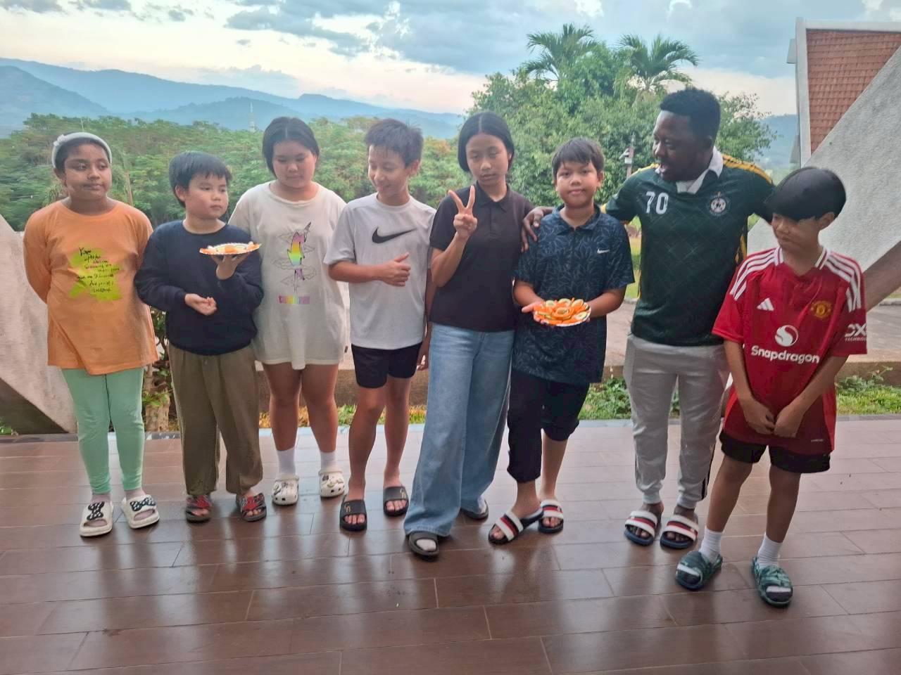 LINE_ALBUM_camp_251210_211