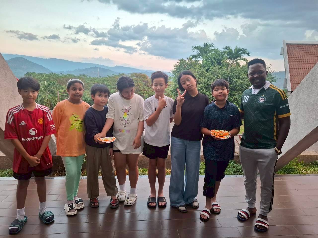 LINE_ALBUM_camp_251210_212