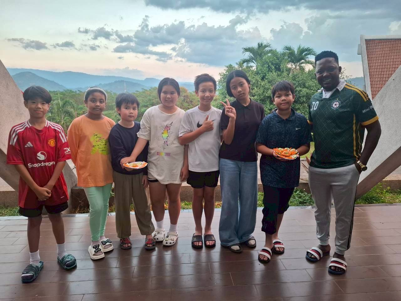 LINE_ALBUM_camp_251210_213