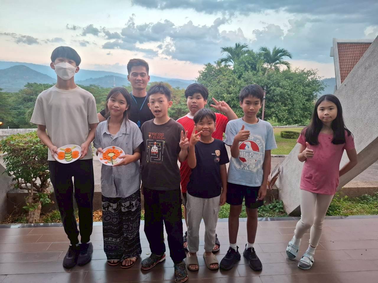 LINE_ALBUM_camp_251210_215