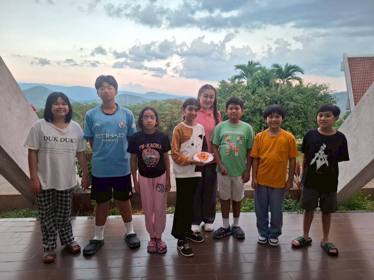 LINE_ALBUM_camp_251210_218