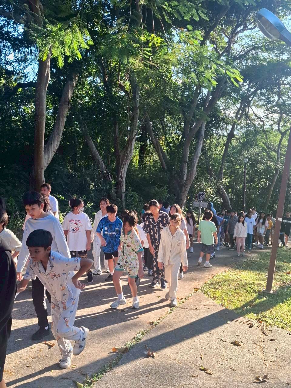 LINE_ALBUM_camp_251210_248