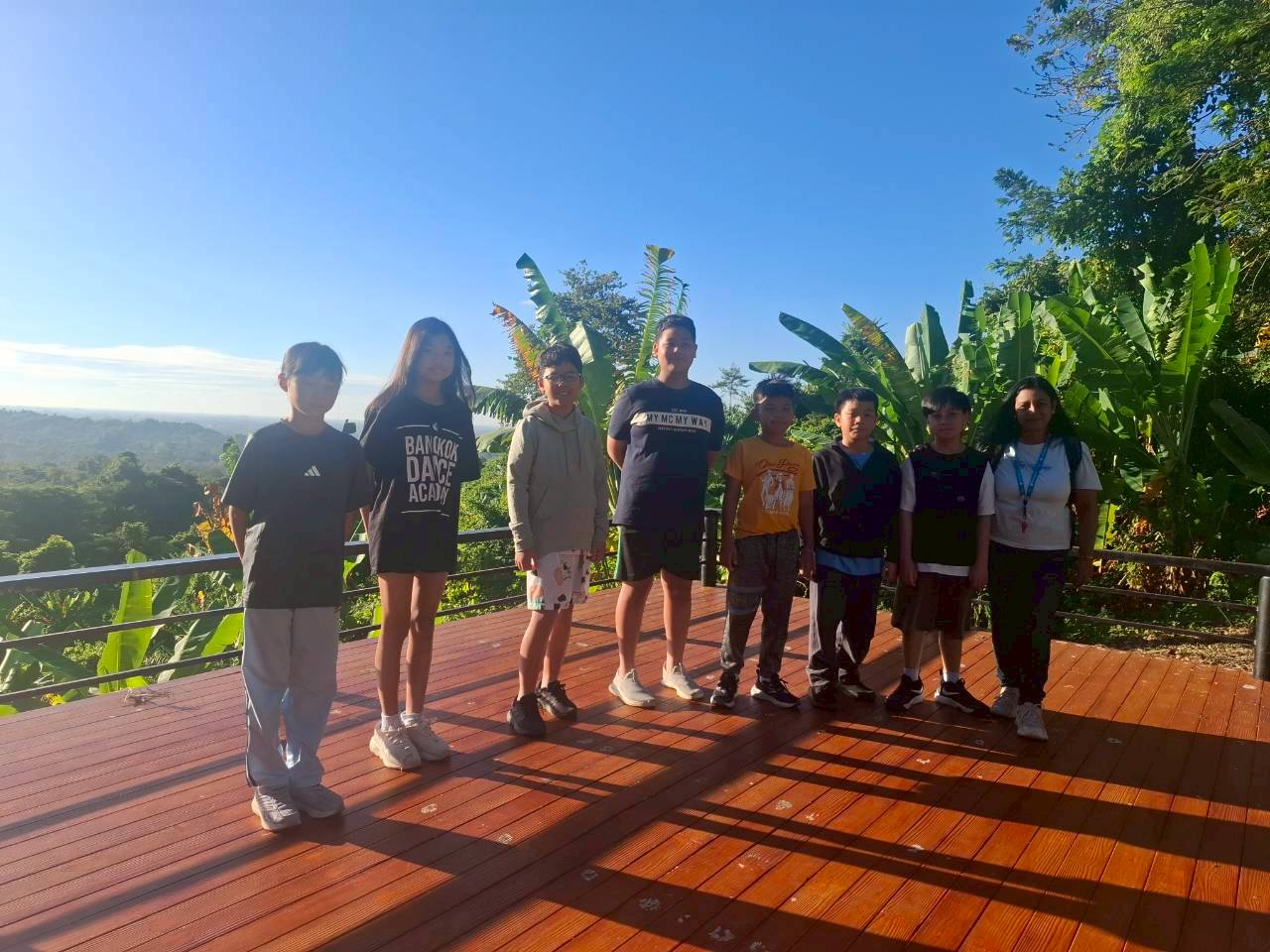 LINE_ALBUM_camp_251210_252