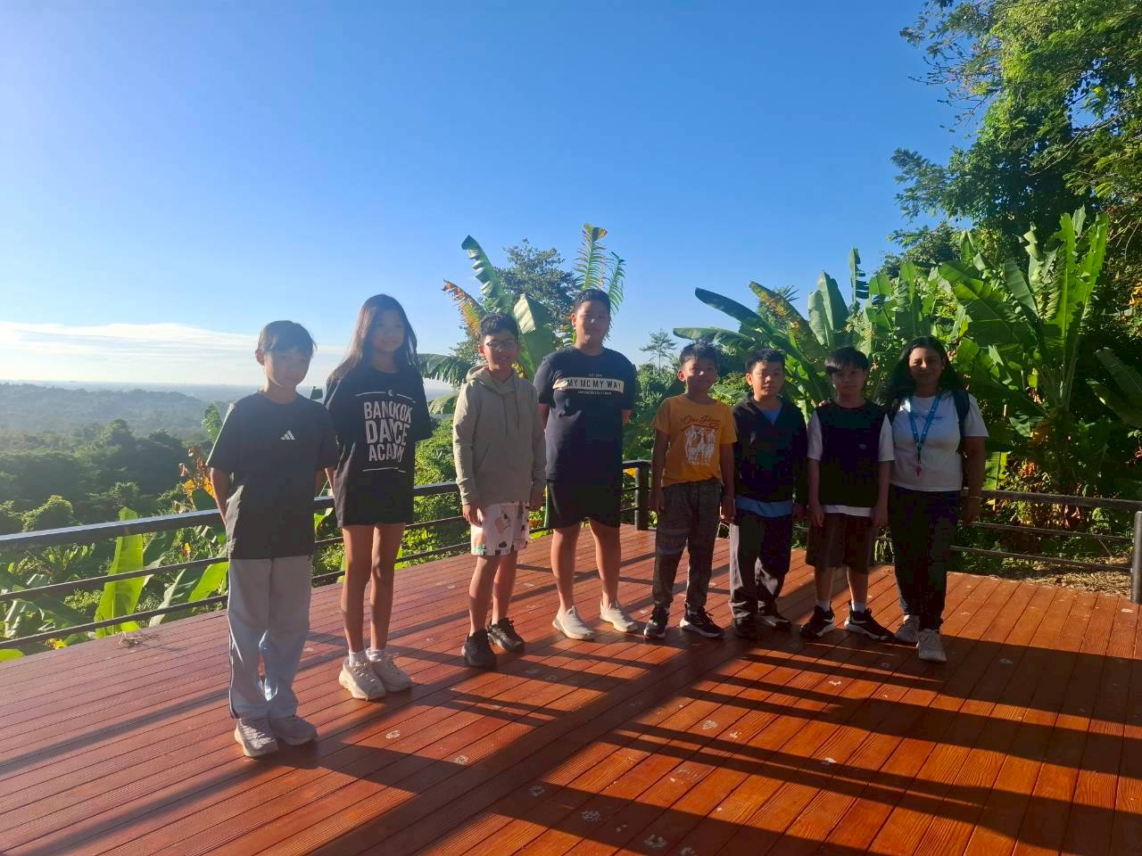 LINE_ALBUM_camp_251210_253