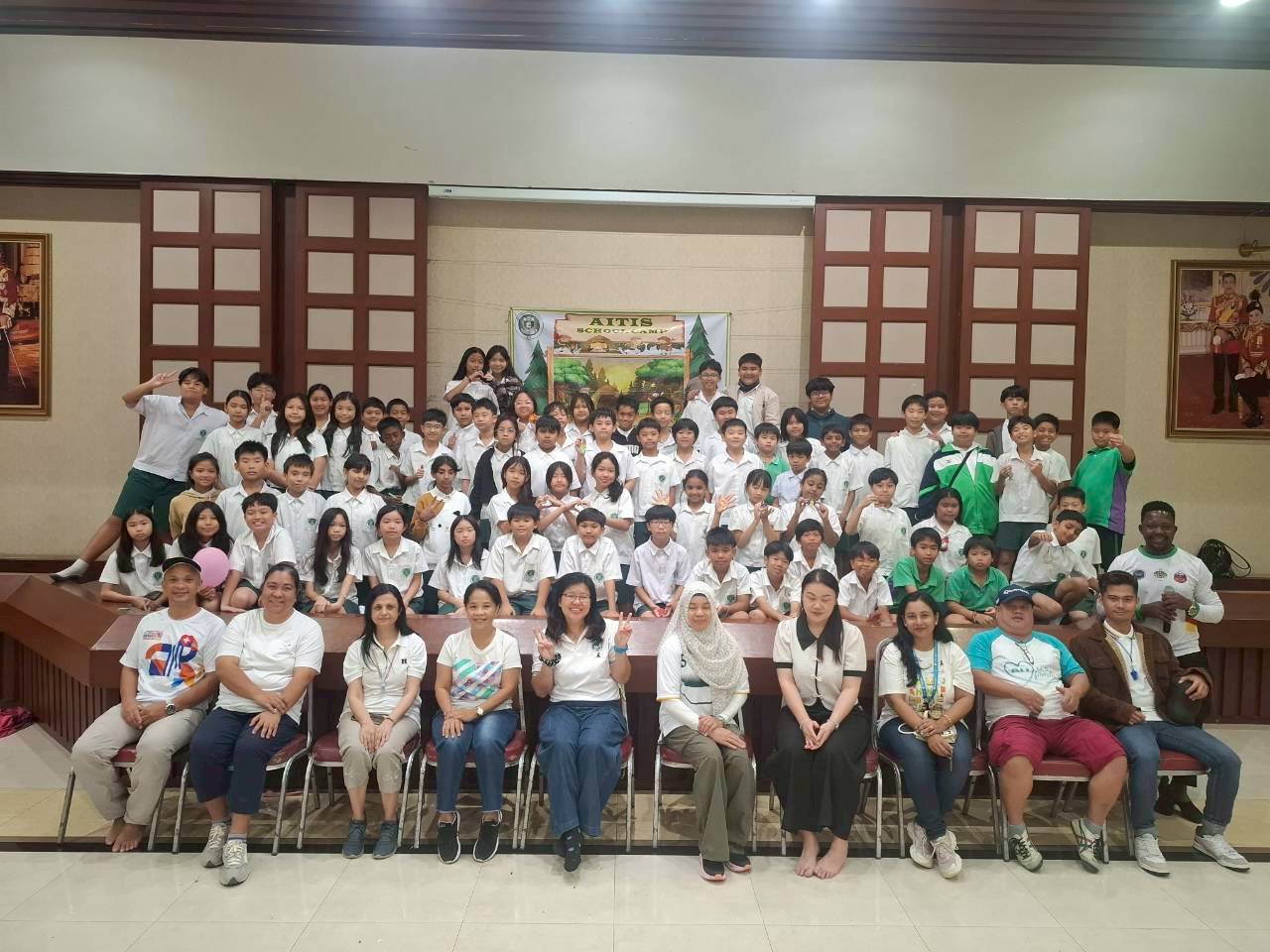 LINE_ALBUM_camp_251210_281