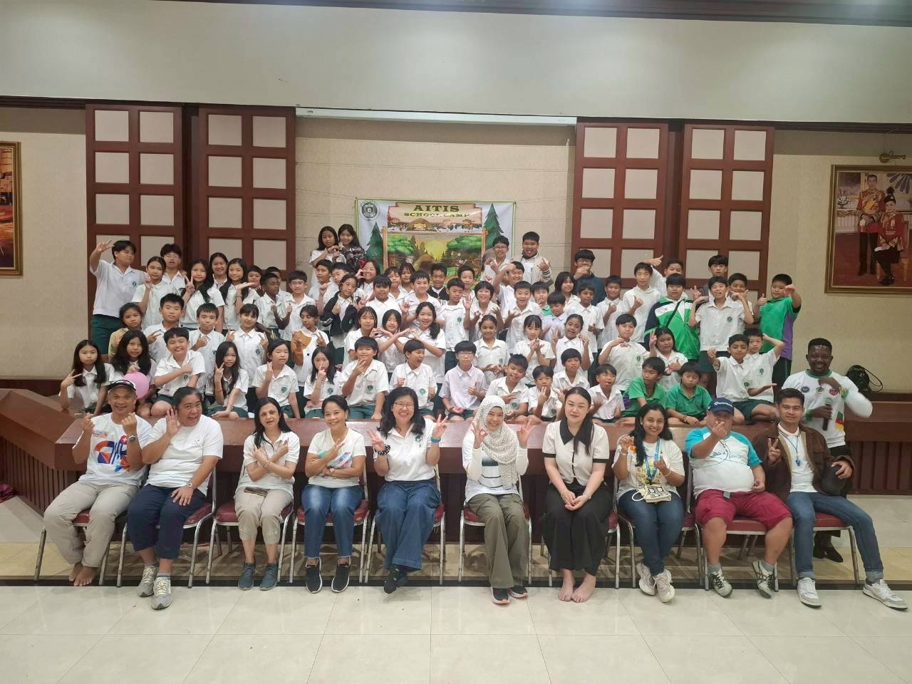 LINE_ALBUM_camp_251210_284