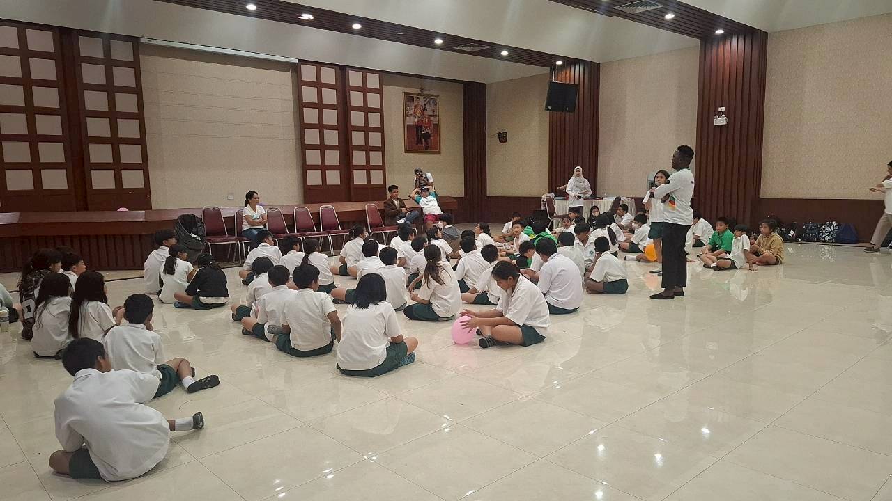 LINE_ALBUM_camp_251210_286