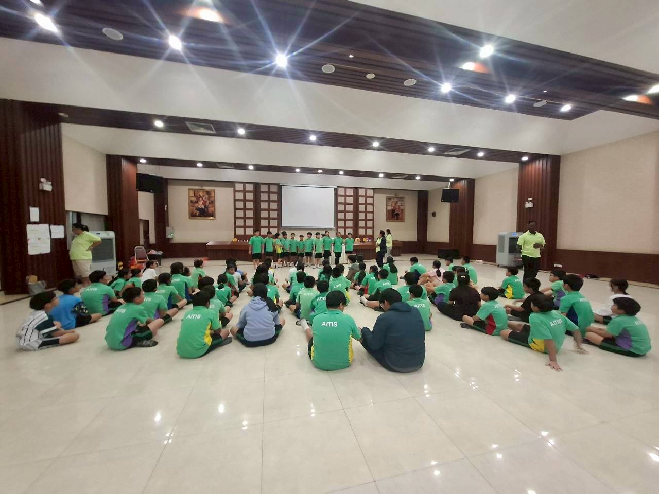 LINE_ALBUM_camp_251210_42