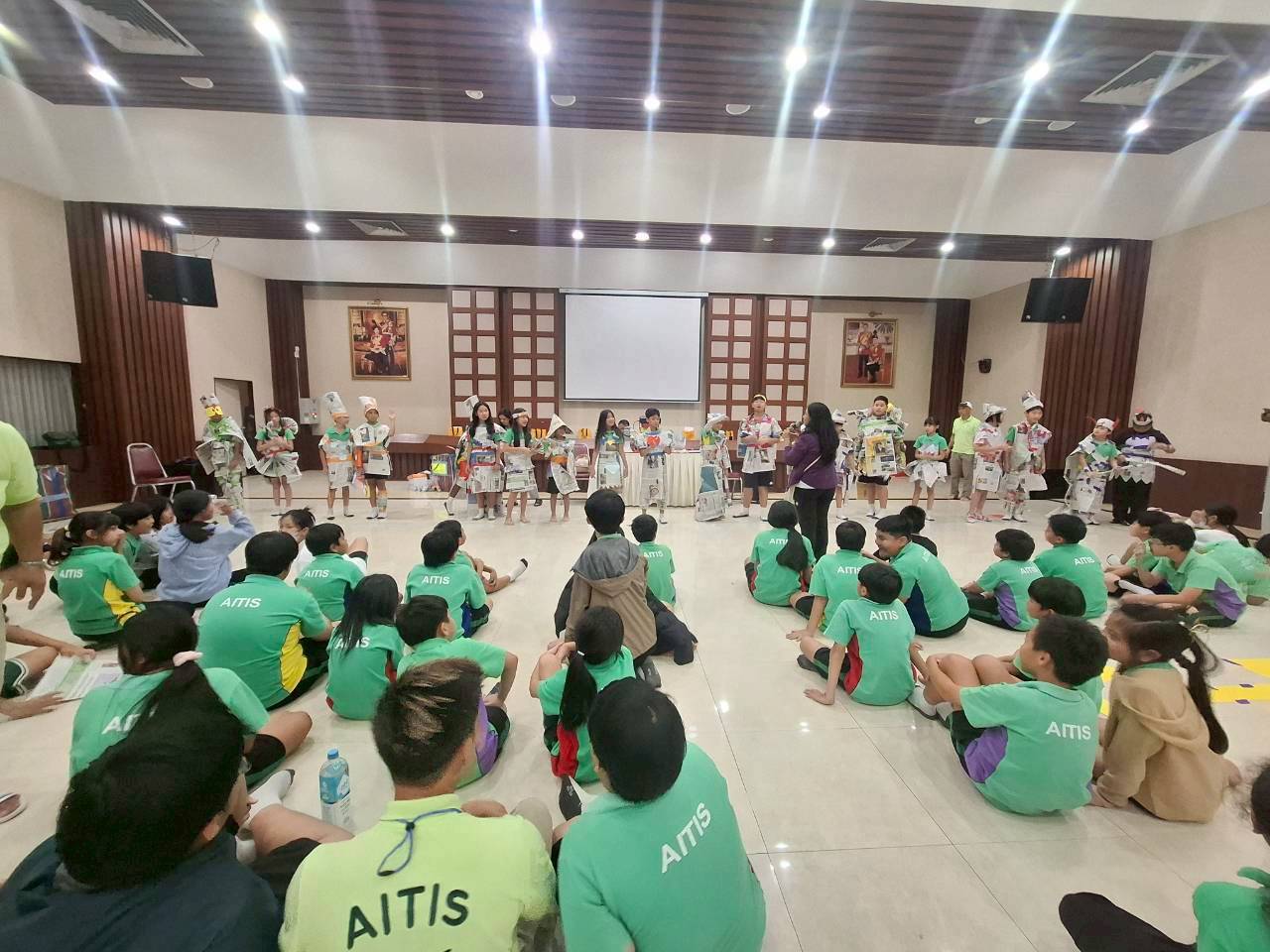 LINE_ALBUM_camp_251210_56