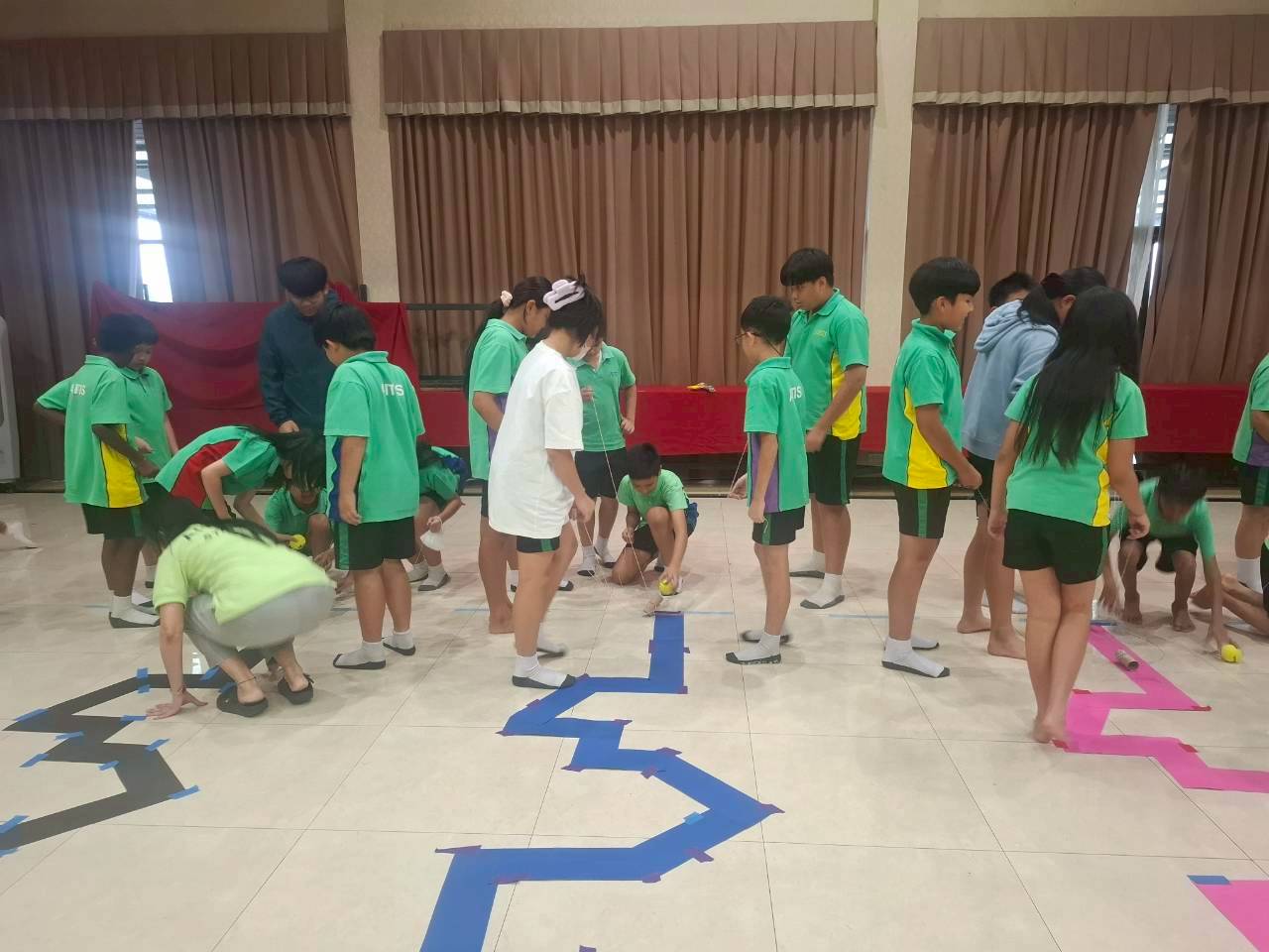 LINE_ALBUM_camp_251210_63