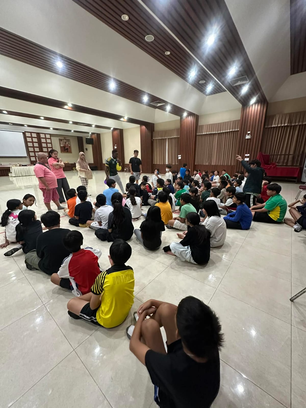 WhatsApp Image 2025-12-10 at 11.34.42 (1)