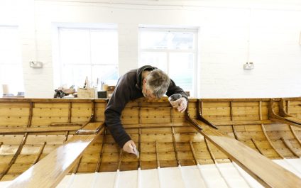 5 Ways to beautify your boat’s wooden exterior