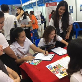เวิลด์เอ็ด เอเจนซี่อันดับ 1 เรียนต่ออเมริกาโดย U.S. News ได้เข้าร่วมงาน Job & Education Fair @ ม.เกษตรศาสตร์บางเขน