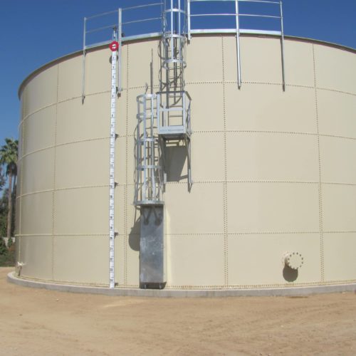 BAKERSFIELD, CA (1) 230,000 GALLON & (1) 440,000 GALLON Thompson Tank