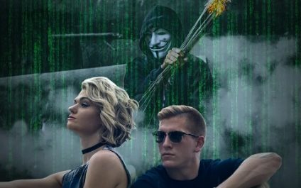 Battle of the Sexes: Who Does Cyber-Safety Better?