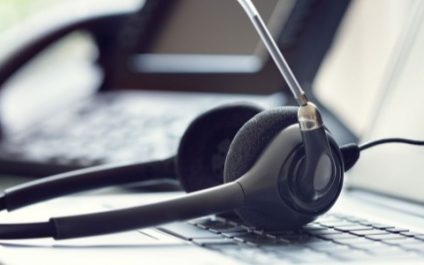 What businesses need to know about VoIP softphones and hardphones