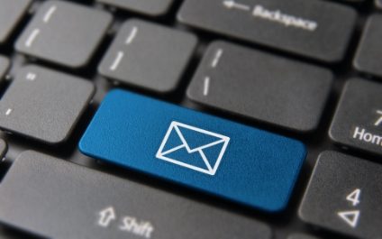 What are the benefits of hosted Exchange?