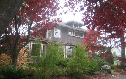 Coordinating Landscape and House Color