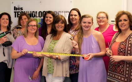 Local Gulf Coast Business to Raise $2,500 for Habitat for Humanity of Baldwin County Women Build