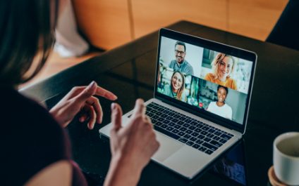 Top 8 Microsoft Teams + Outlook Tips & Tricks
