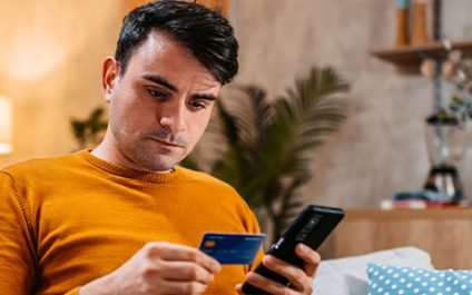 6 Shopping Scams And How To Avoid Them This Holiday Season