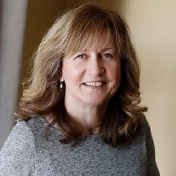 Lynn Robertson