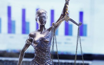 Should Law Firms Outsource IT Support in West Palm Beach?