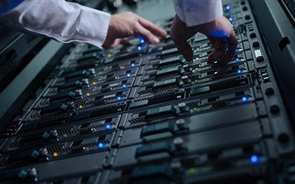 IT Support in West Palm Beach: An Insight into Virtual Servers and Server Virtualization