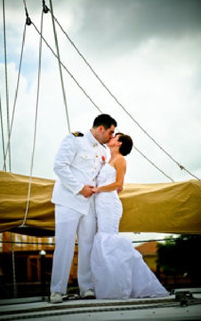 img-Small-Boat-Wedding-Photos-01